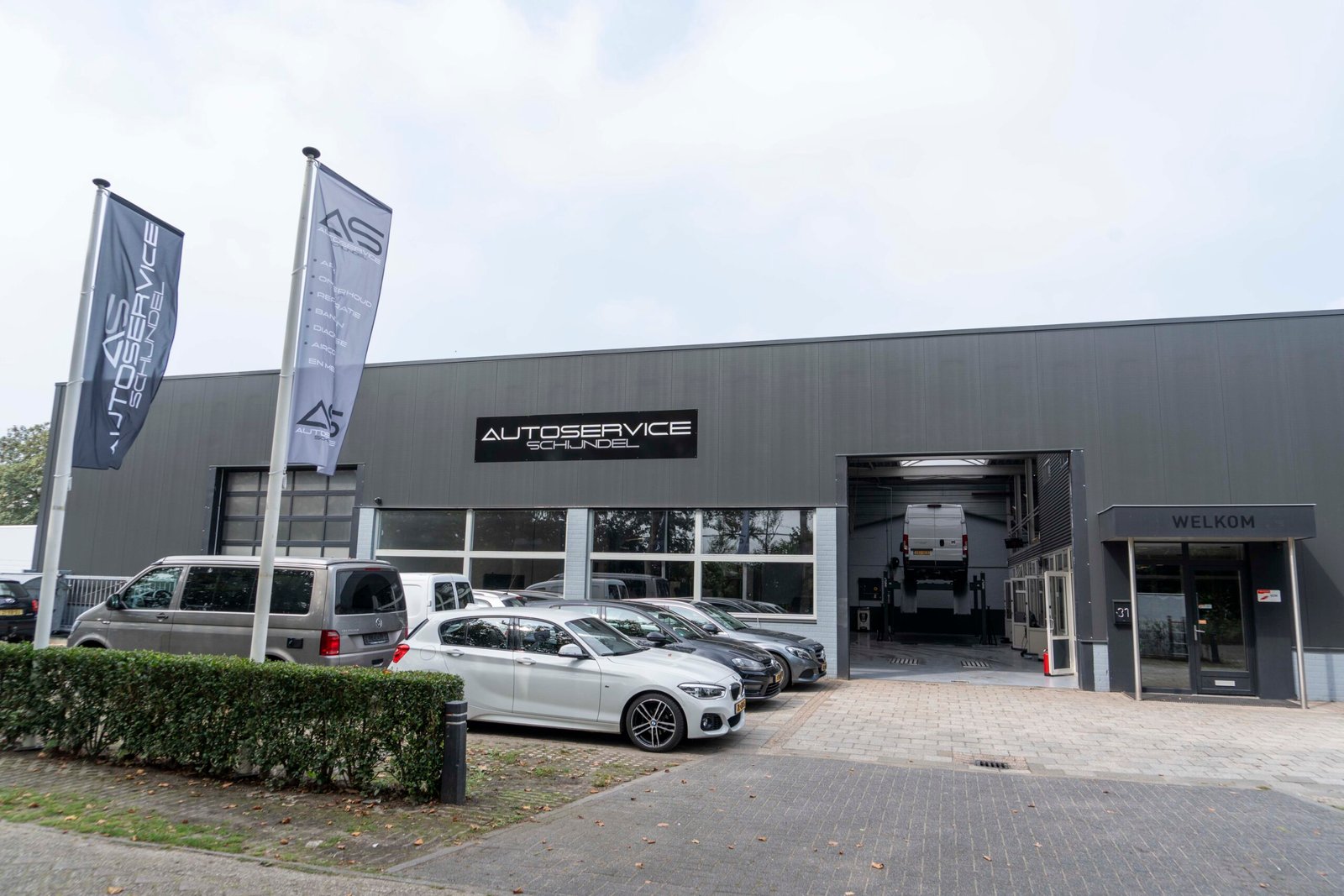 Autoservice Schijndel Rooiseheide 31 voorgevel